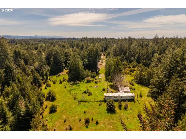 89371 HEMLOCK LN, Bandon, OR 97411