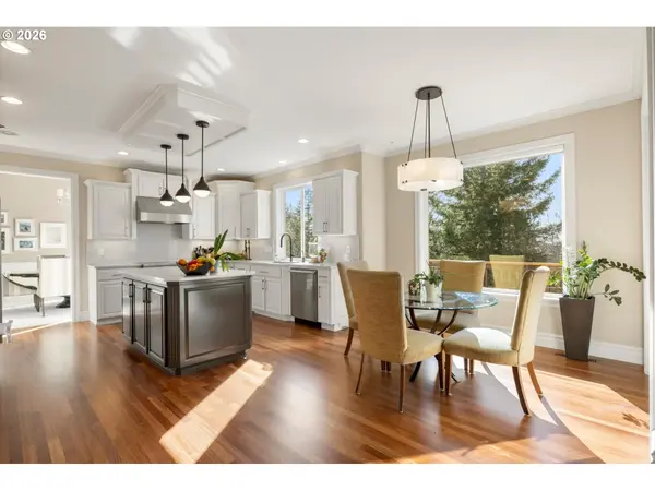 9238 NW MURDOCK ST, Portland, OR 97229