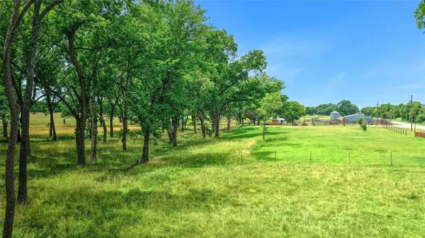 320 Elmore Road, Denison, TX 75021