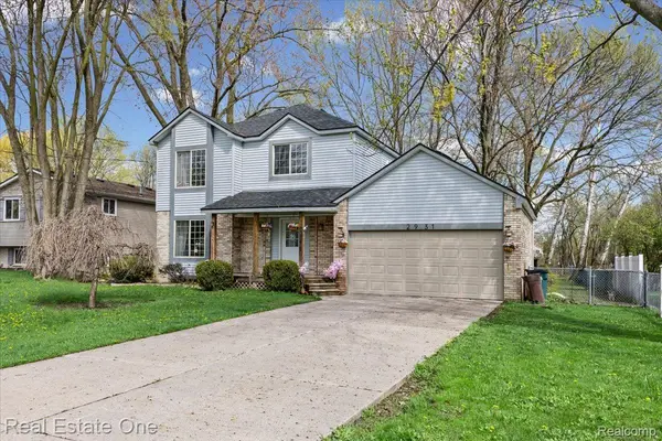 2931 Wisconsin RD, Troy, MI 48083