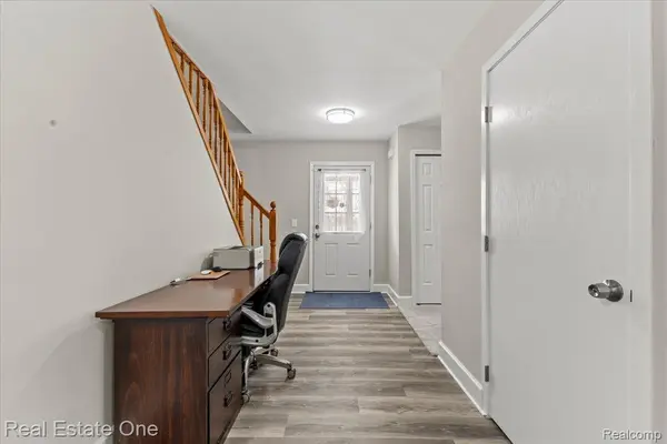 2931 Wisconsin RD, Troy, MI 48083