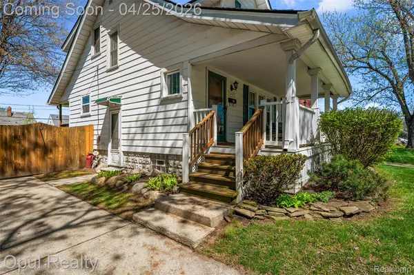 34512 Ash ST, Wayne, MI 48184