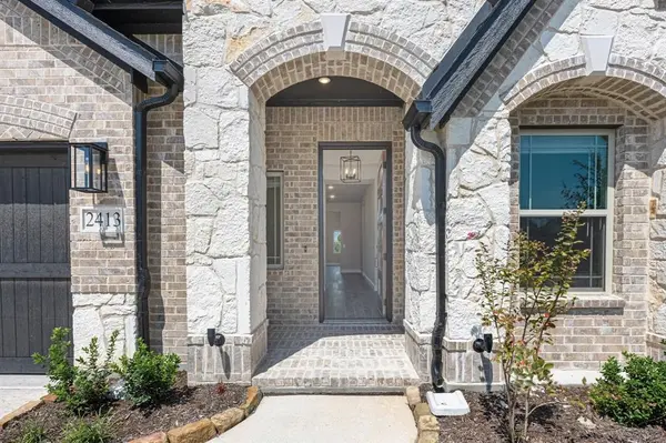 2413 Cornwall Lane, Forney, TX 75126