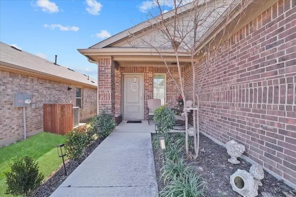 136 Greengate Drive, Boyd, TX 76023