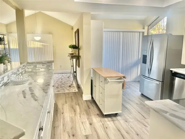 6014 Glen Heather Drive, Dallas, TX 75252