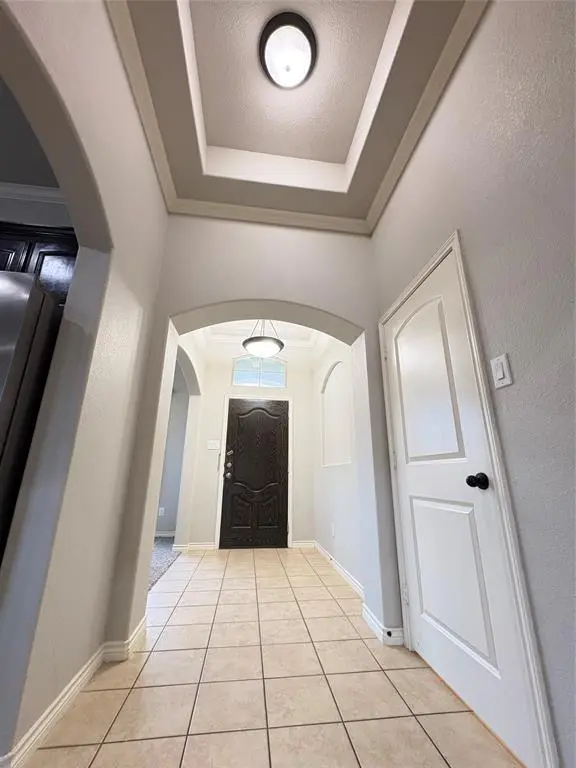 5900 Shiner Drive, Fort Worth, TX 76179