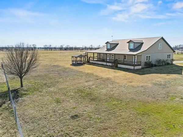 4379 County Road 4804, Wolfe City, TX 75449