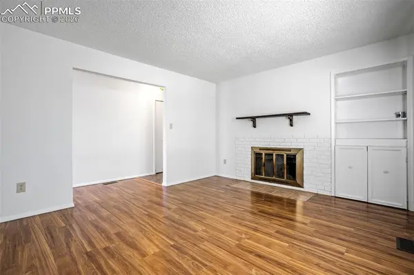 1216 Wakita DR, Colorado Springs, CO 80915