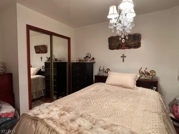 103 Garrison St, Newark City, NJ 07105