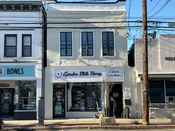 327 1/2 Millburn Ave, Millburn Twp., NJ 07041