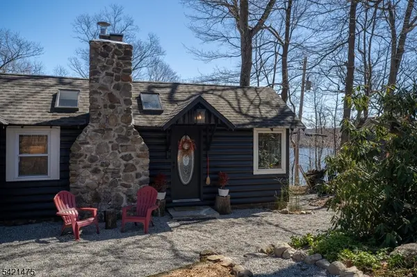 2109 Lakeside Dr, Vernon Twp., NJ 07422