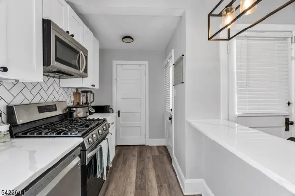 80 Henderson St, Phillipsburg Town, NJ 08865