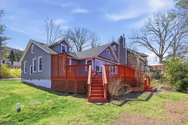 6 Timberwood Ln, Jefferson Twp., NJ 07438