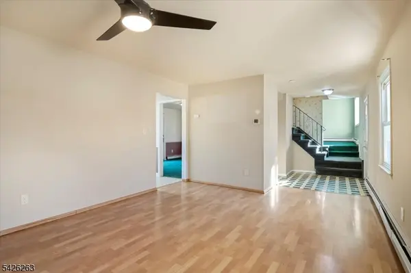 63 W William St, Lincoln Park Boro, NJ 07035