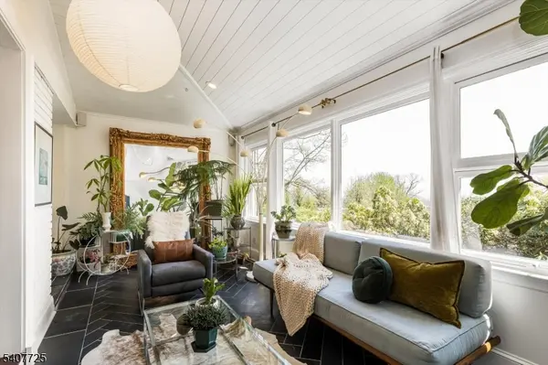 237 Underhill Rd, South Orange Village Twp., NJ 07079