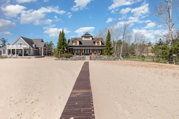 891 S State ST, Au Sable Twp, MI 48750