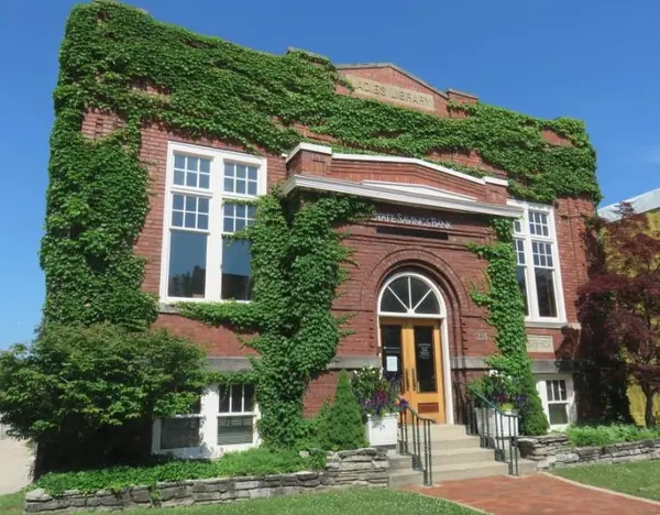 216 Cass ST, Traverse City, MI 49684