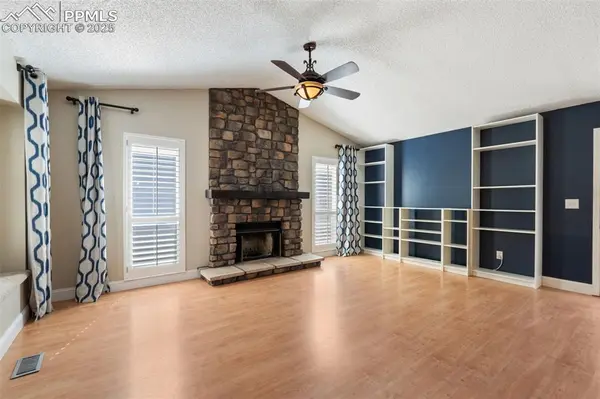 8330 Pepperridge DR, Colorado Springs, CO 80920