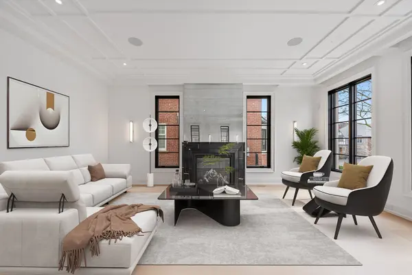 36 Ava RD, Toronto C03, ON M5P 1Y4