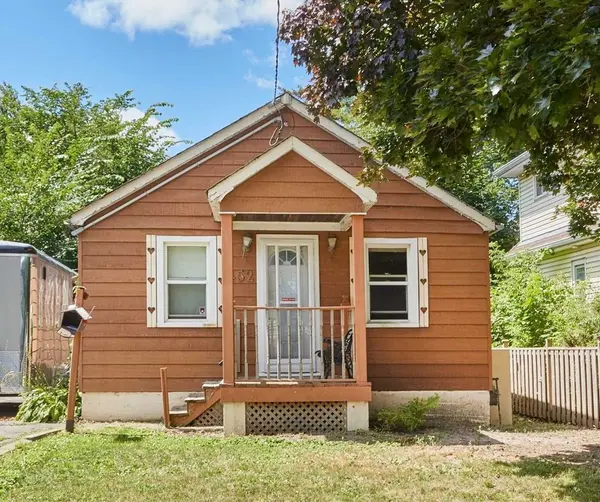 452 Montrave AVE, Oshawa, ON L1J 4S7