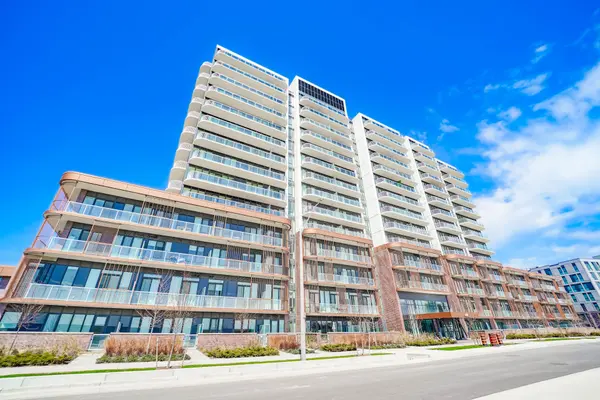 220 Missinnihe WAY #421, Mississauga, ON L5H 0A9