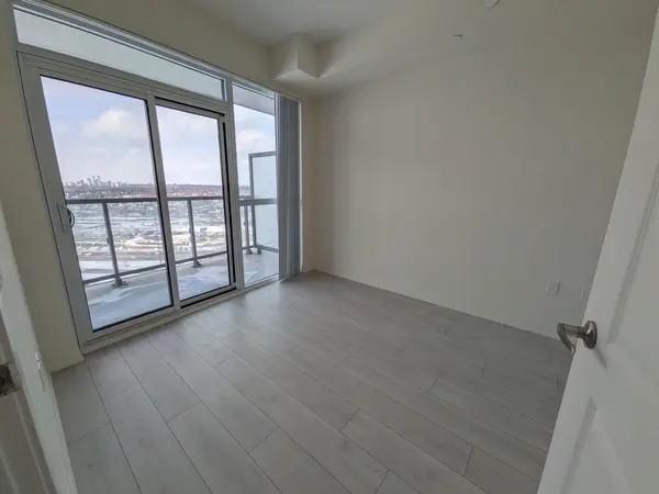 38 Annie Craig DR #2810, Toronto W06, ON M8V 0G9