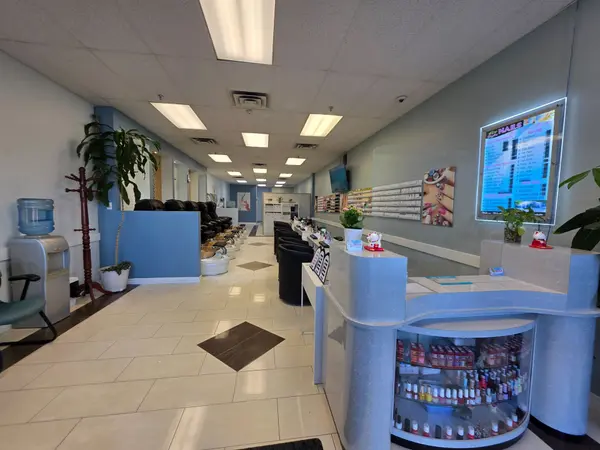 4559 Hurontario ST #A-6, Mississauga, ON L4Z 3L9