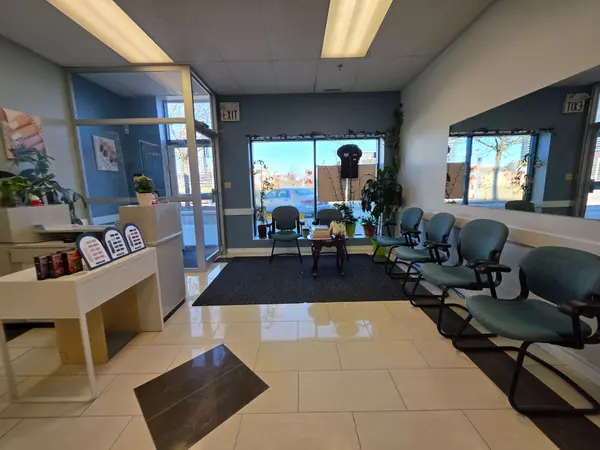 4559 Hurontario ST #A-6, Mississauga, ON L4Z 3L9