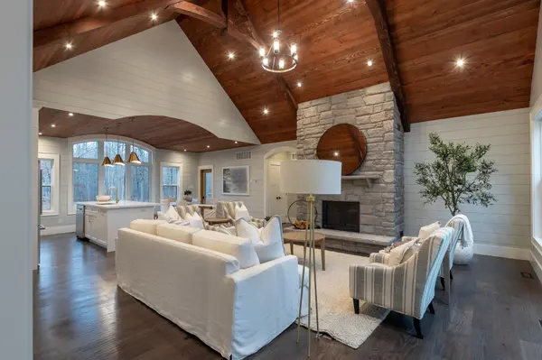 1204 Seabreeze RD, Lake Of Bays, ON P0A 1H0