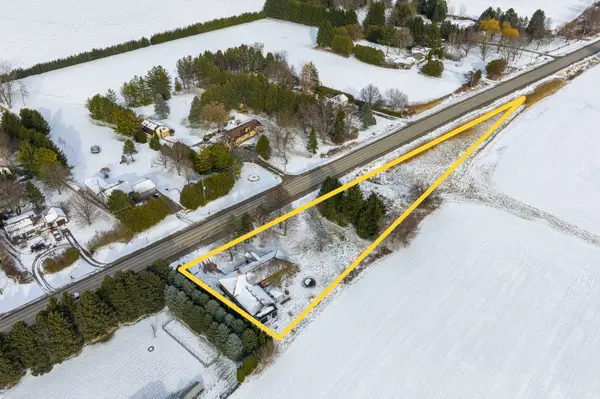 9755 Longwoods RD, Middlesex Centre, ON N6P 1P2