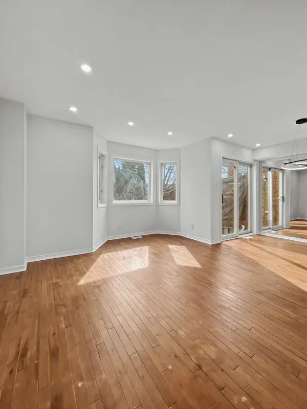 4218 Owl Valley DR, Blossom Park - Airport And Area, ON K1V 1L7