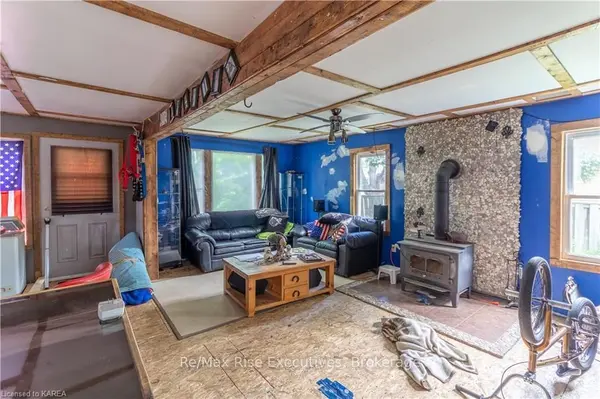 96 Drennan ST, Kingston, ON K7K 2S3