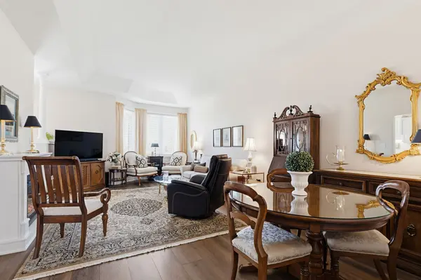 102 Northernbreeze ST, Hamilton, ON L0R 1W0