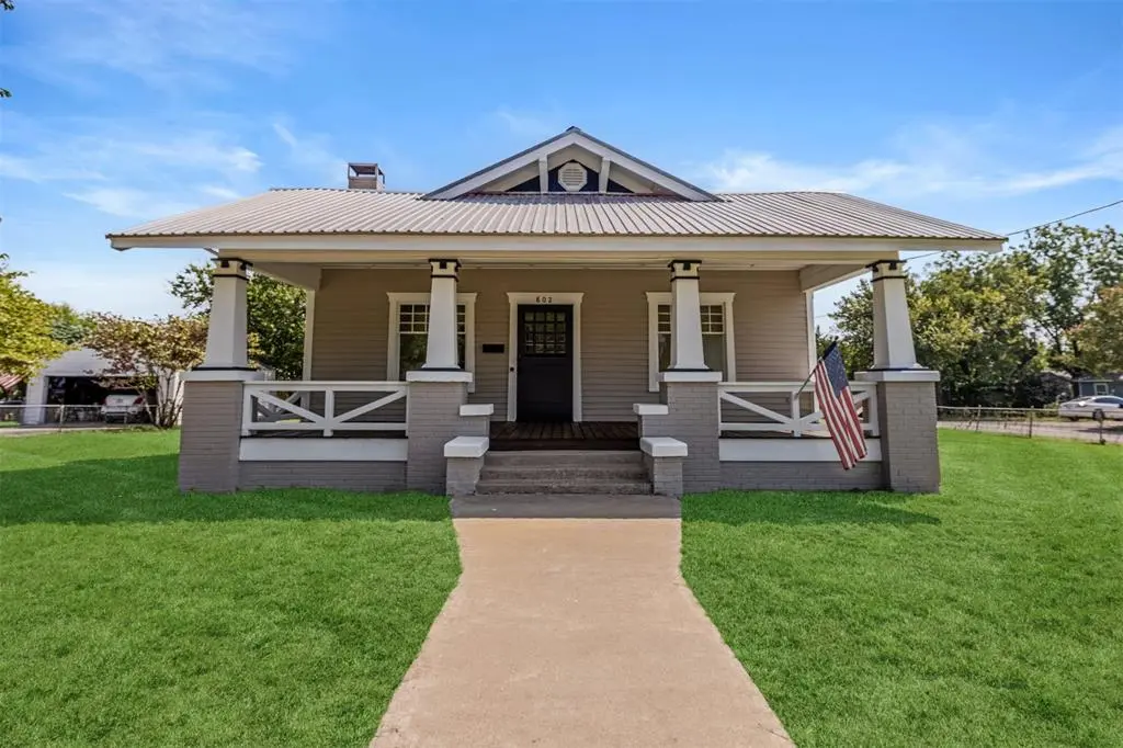 802 N Church Street, Decatur, TX 76234