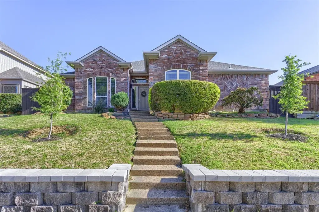 1332 Barclay Drive, Carrollton, TX 75007