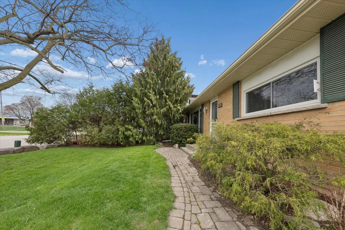 135 High ST, Clarington, ON L1C 3B9