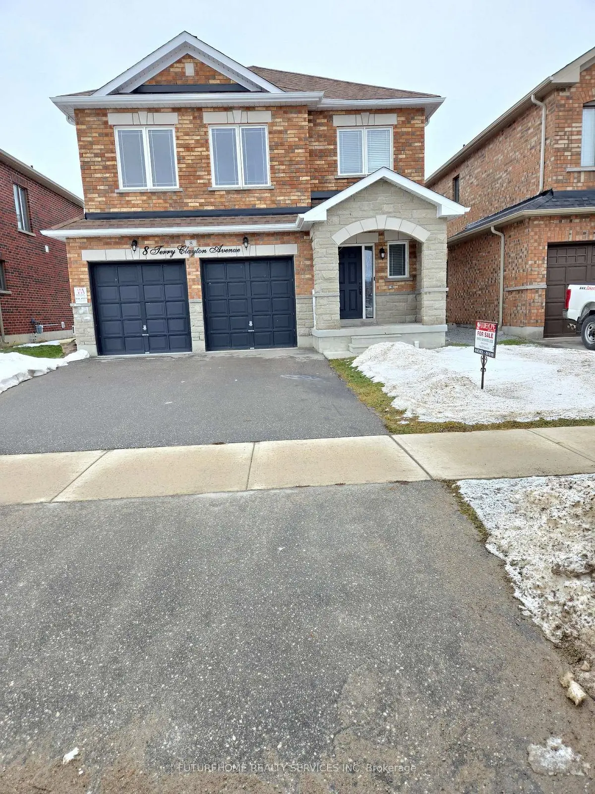 8 Terry Clayton AVE, Brock, ON L0K 1A0