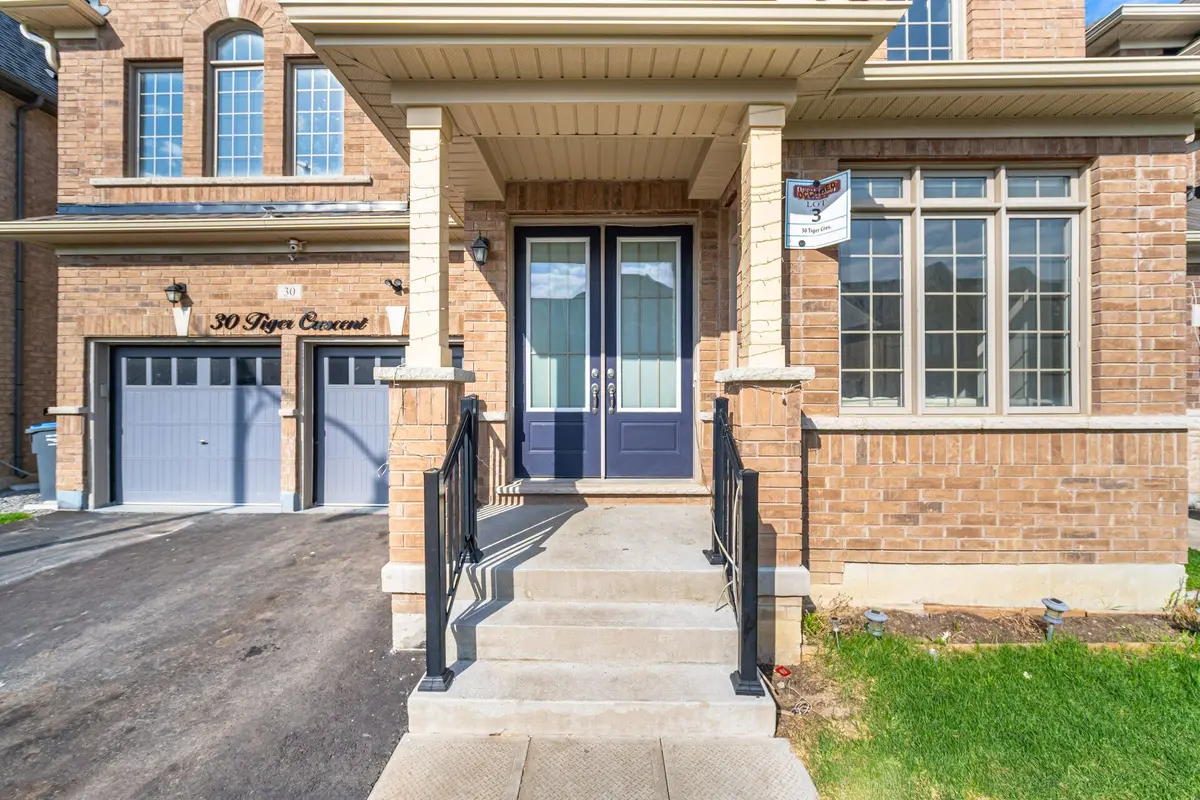 30 Tiger CRES, Brampton, ON L6R 4C1