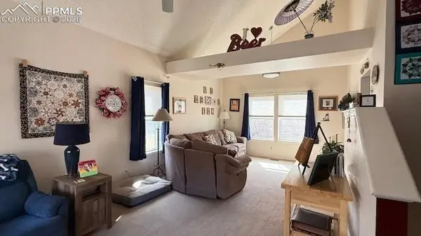 3220 Pony Tracks DR, Colorado Springs, CO 80922