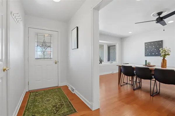 415 Woodridge Ave, Iowa City, IA 52245