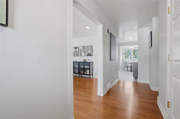 415 Woodridge Ave, Iowa City, IA 52245