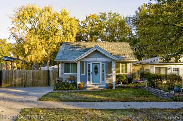 525 E Lewiston AVE, Ferndale, MI 48220