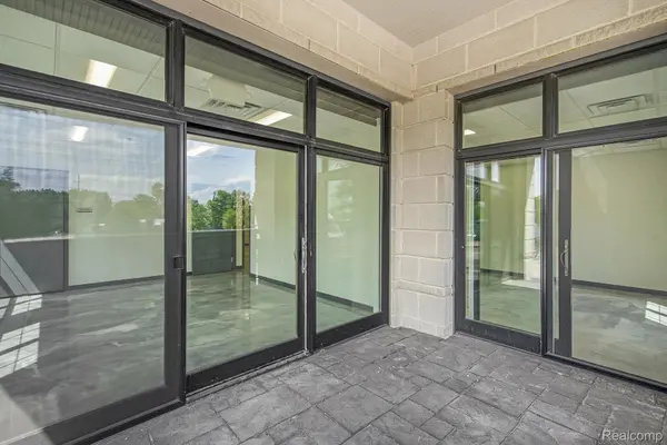 150 JEFFORDS #102, Dexter, MI 48130