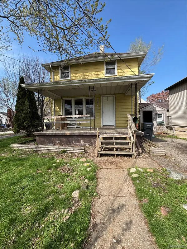 1008 Tacken ST, Flint, MI 48532