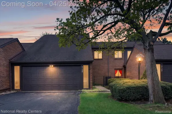 3124 Lindenwood DR, Dearborn, MI 48120