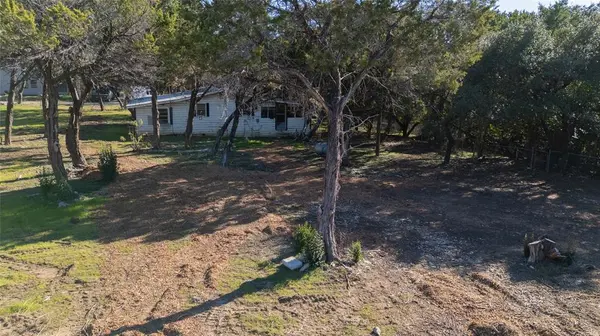 566 County Road 1743, Clifton, TX 76634