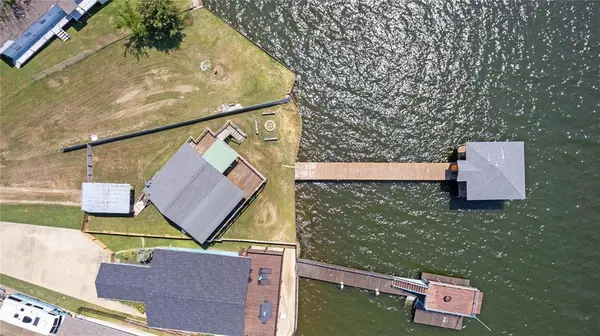 173 Tanglewood Drive, Mabank, TX 75156