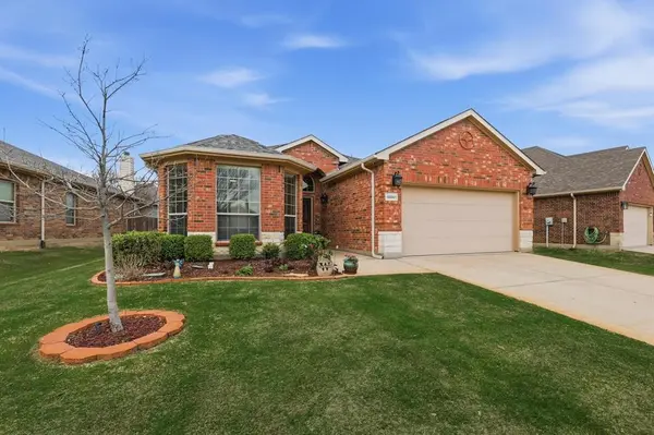 10861 Irish Glen Trail, Fort Worth, TX 76052