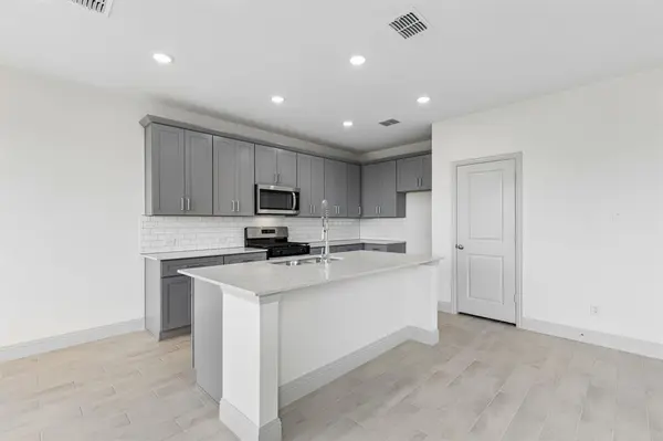 1528 Vermillion Street, Forney, TX 75126