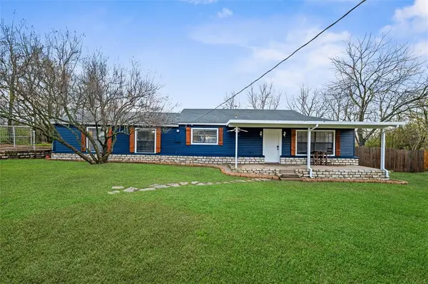 308 Carroll Street, Aledo, TX 76008